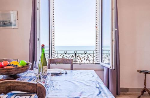 Cabourg Apartment | Apartment Le Caneton-4 by Interhome