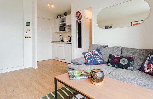 Touques Apartment | Apartment Le Domaine du Vert Coteau by Interhome