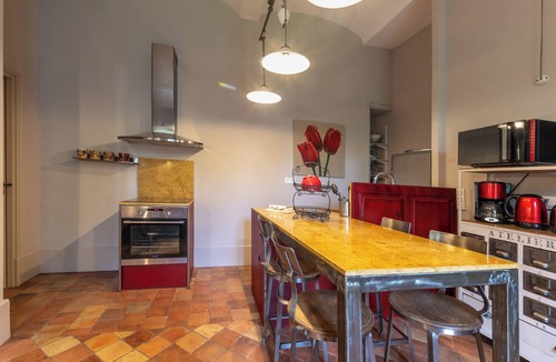 Saint-Germain Apartment | Apartment 'Le Frêne' with Shared Pool, Wi-Fi and Air Conditioning