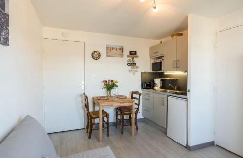 Villers-sur-Mer Apartment | Apartment Le Grand Cap-14 by Interhome