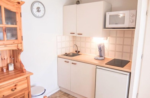 Saint-Cyprien Plage Apartment | Apartment Le Hameau du Rivage in Saint Cyprien - 4 persons, 1 bedrooms