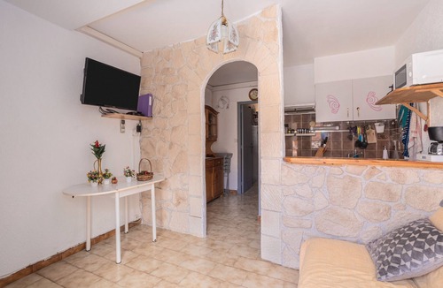 Port-la-Nouvelle Apartment | Apartment 'Le Mieukerien - African Reserve', 200m from the Beach