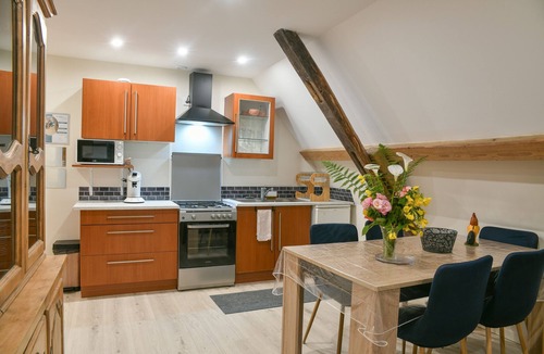 Saint-Beron Apartment | Apartment 'Le Petit Refuge' with Mountain View, Wi-Fi, and Air Conditioning