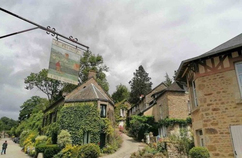 Alencon Apartment | APARTMENT "LE PONT NEUF 61" *