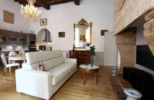 Sarlat-la-Caneda Apartment | APARTMENT LE ROYERE