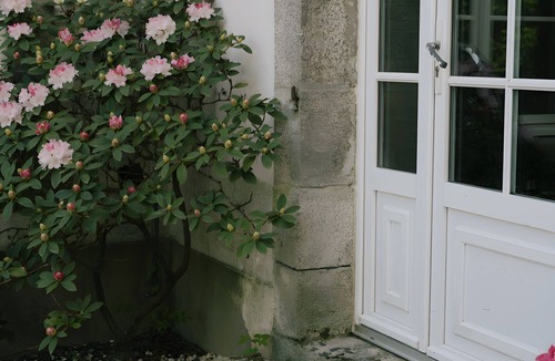 Pluneret Apartment | Apartment 'Le Saint Goustan' with Shared Pool, Shared Terrace and Wi-Fi