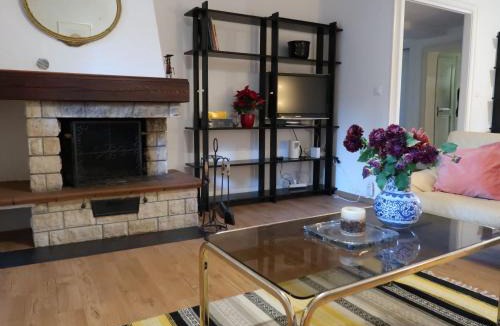 Les Posses-sur-Bex Apartment | Apartment Le Verger by Interhome