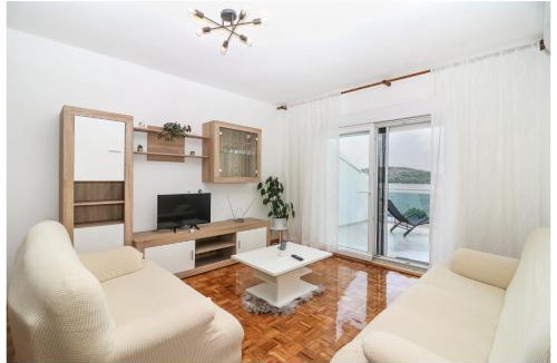 Grebastica Apartment | Apartment Legend