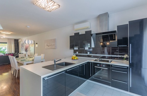 Rovinj Apartment | Apartment Lella near the sea and city center 500 meters