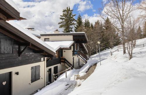 Alpe des Chaux Apartment | Apartment Les Arsets 01-203 by Interhome