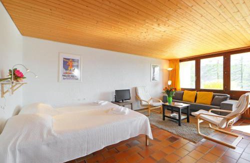 Alpe des Chaux Apartment | Apartment Les Beluardes Bl- 151-2 by Interhome