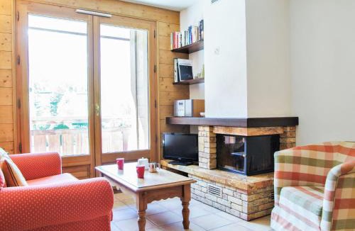 Chamonix-Mont-Blanc Apartment | Apartment Les Capucins by Interhome