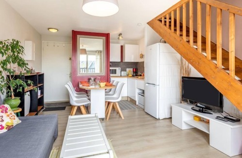 Cabourg Apartment | Apartment Les Christophines in Cabourg - 4 persons, 2 bedrooms