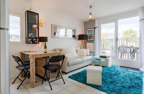Cabourg Apartment | Apartment Les christophines-5 by Interhome