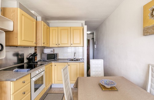 Empuriabrava Apartment | Apartment 'Les Embruns' with Sea View, Private Terrace and Balcony
