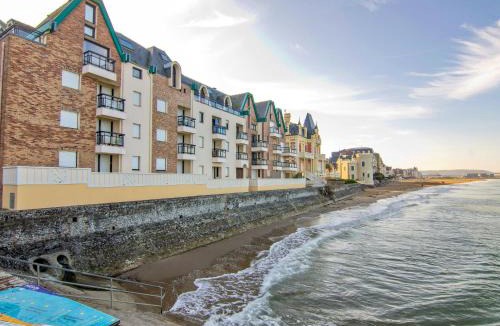 Trouville-sur-Mer Apartment | Apartment Les Flots-2 by Interhome