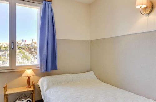Narbonne Apartment | Apartment Les Saladelles by Interhome