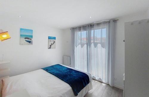Noirmoutier-en-l'Ile Apartment | Apartment Les Galivades by Interhome