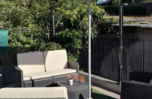 Les Epesses Apartment | Apartment "Les Glycines N2" with Private Terrace, Balcony and Wi-Fi