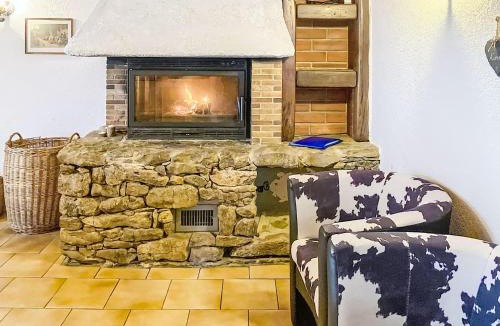 Auberson Apartment | Apartment Les Grangettes by Interhome