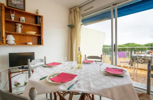 Le Grau-Du-Roi Apartment | Apartment Les Jardins du Port-4 by Interhome