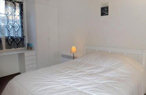 Deauville Apartment | Apartment Les Marinas-7 by Interhome