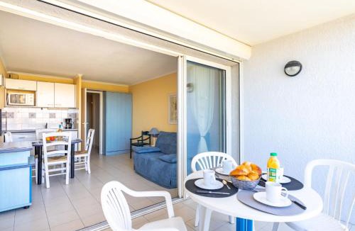 Gassin Apartment | Apartment Les Marines-31 by Interhome