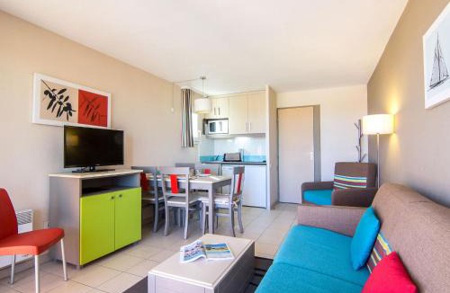 Gassin Apartment | Apartment Les Marines-32 by Interhome