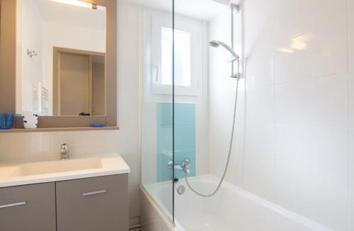 Gassin Apartment | Apartment Les Marines-32 by Interhome