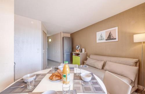 Gassin Apartment | Apartment Les Marines-44 by Interhome