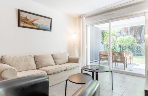 Argeles Plage Apartment | Apartment Les Pins Parasols-1 by Interhome