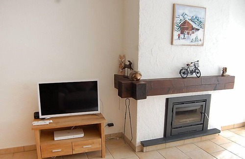 Saint-Pierre-de-Clages Apartment | Apartment Les Platanes F4 in Nendaz - 6 persons, 3 bedrooms