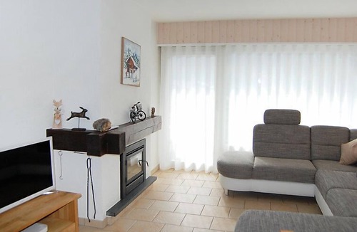 Saint-Pierre-de-Clages Apartment | Apartment Les Platanes F4 in Nendaz - 6 persons, 3 bedrooms