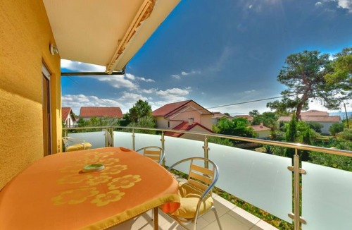 Vir Apartment | Apartment Lidija by Interhome