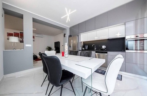 Mundanije Apartment | Apartment Lidija Palit White A3