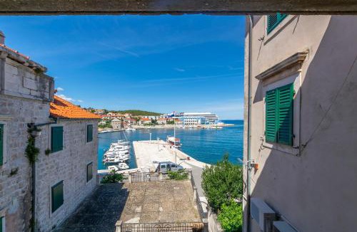Milna (Brac) Apartment | Apartment Ljerka