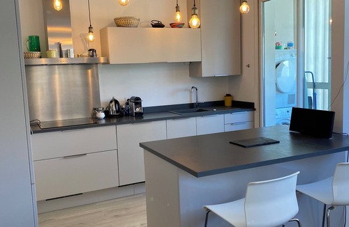 Route d'Arles Apartment | Apartment located 10 minutes from downtown