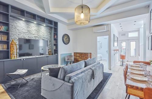 Charonne Apartment | Apartment Loft Père Lachaise by Studio prestige
