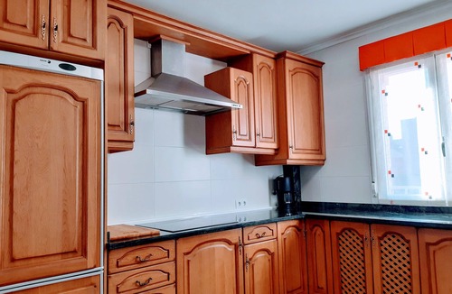 Viana Apartment | Apartment 'Los Borgia' with Balcony and Wi-Fi