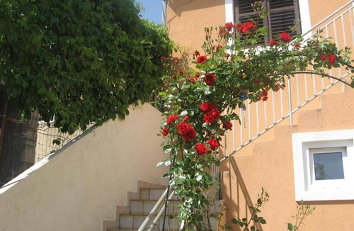 Prvic Luka Apartment | Apartment Luca - Two Bedroom Apartment with Terrace