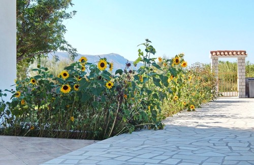 Pag Apartment | Apartment Luce - family friendly & parking: A2(4) - Pag, Island Pag, Croatia