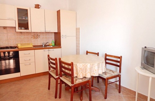 Pag Apartment | Apartment Luce - family friendly & parking: A5(4) - Pag, Island Pag, Croatia