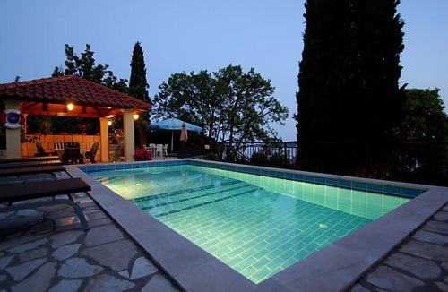 Orasac Apartment | Apartment Lucic by Interhome