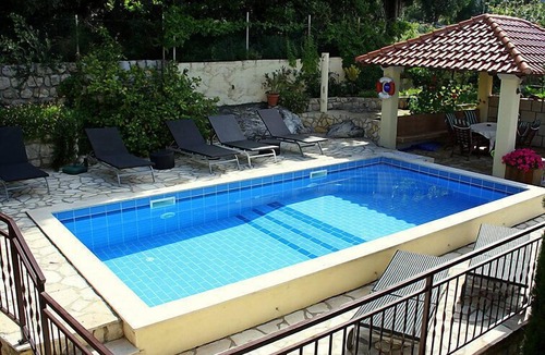 Orasac Apartment | Apartment Lucic by Interhome