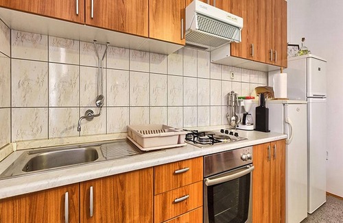 Kastel Luksic Apartment | Apartment Lucija - Three Bedroom Apartment with Balcony