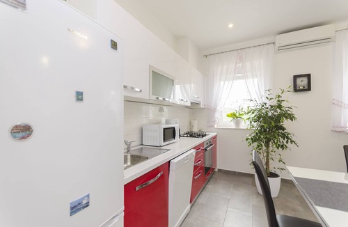 Skradin Apartment | Apartment Luka (87821-A1) - Rupe