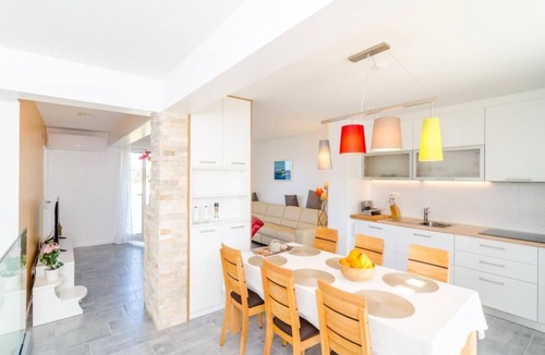 Orasac Apartment | Apartment Lula - Superior Two-Bedroom Apartment with Balcony and Sea View