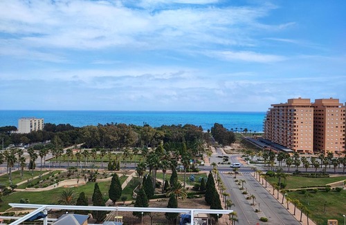 Marina d'Or Apartment | Apartment 'Lyz Y Mar' with Sea View, Wi-Fi and Air Conditioning