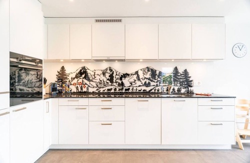 Einigen Apartment | Apartment Mönch near lake and mountains