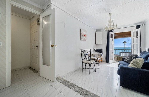 Les Cases d'Alcanar Apartment | Apartment 'Mesón' with Sea View, Balcony & Wi-Fi